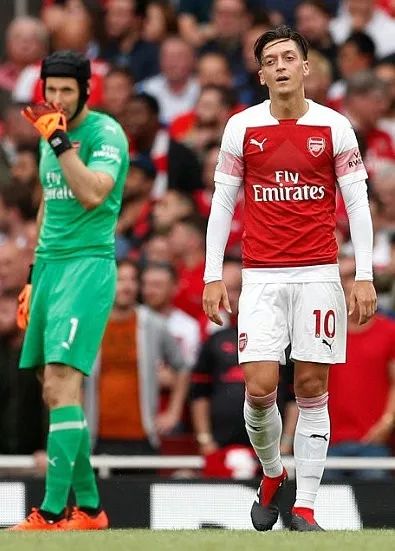  阿森纳新援闪光首秀，双翼齐飞撕破防线  