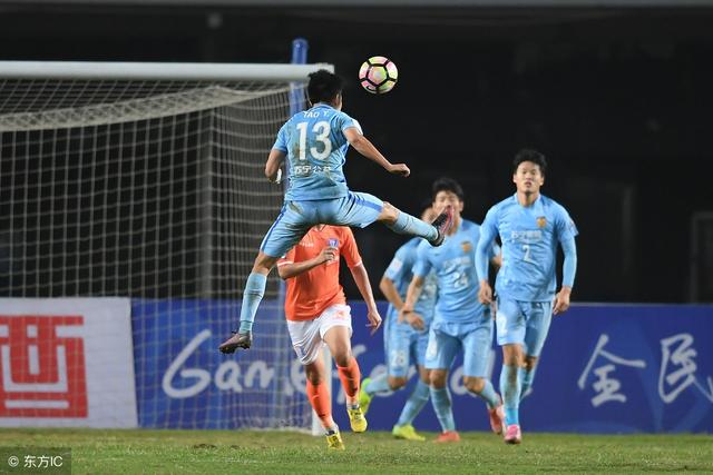  马赛中场核心续约五年留守球队  