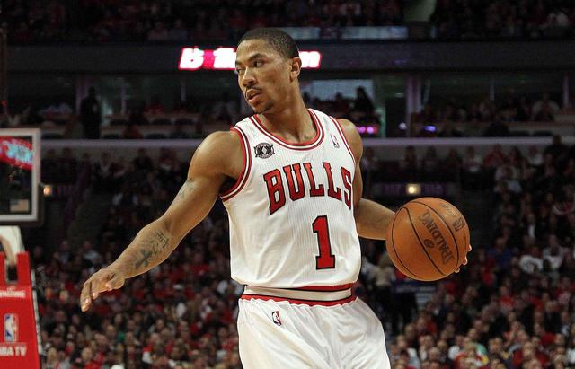  杜兰特复出砍40分屠公牛  